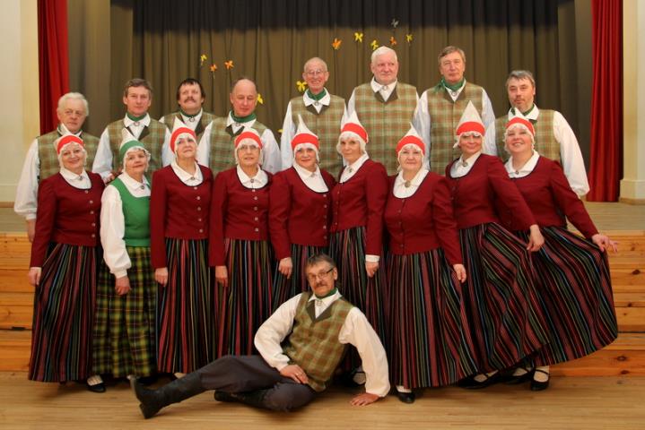 Deju kolektīvs "Munsturis"